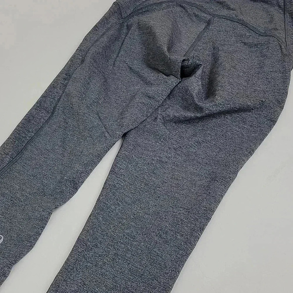 Lululemon Motionful 7/8 Tight 25"Heathered Black - Picture 10 of 15